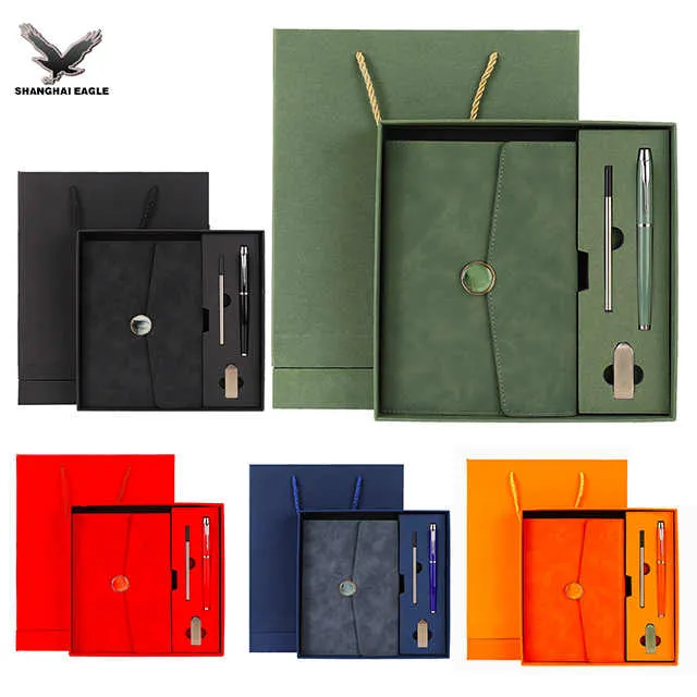 مجموعة ترويجية من الشركة التنفيذية مخصصة . Executive promotional kit customized for luxury business