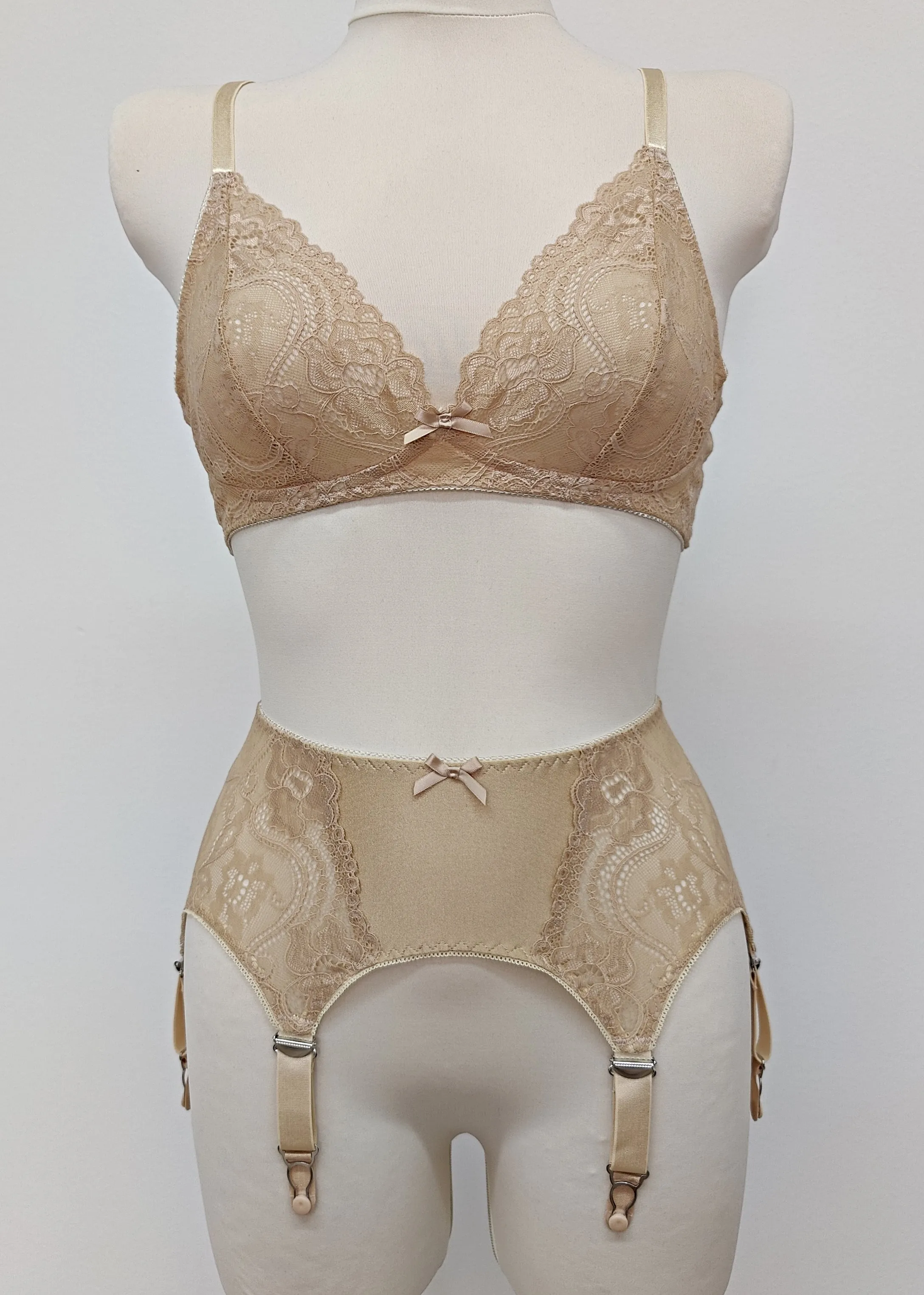 COCO Lace Bralette