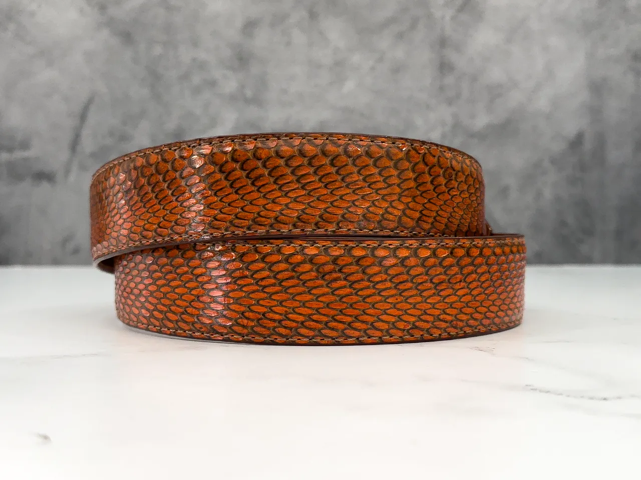 Spitting Cobra Front Cut Belt: Cognac