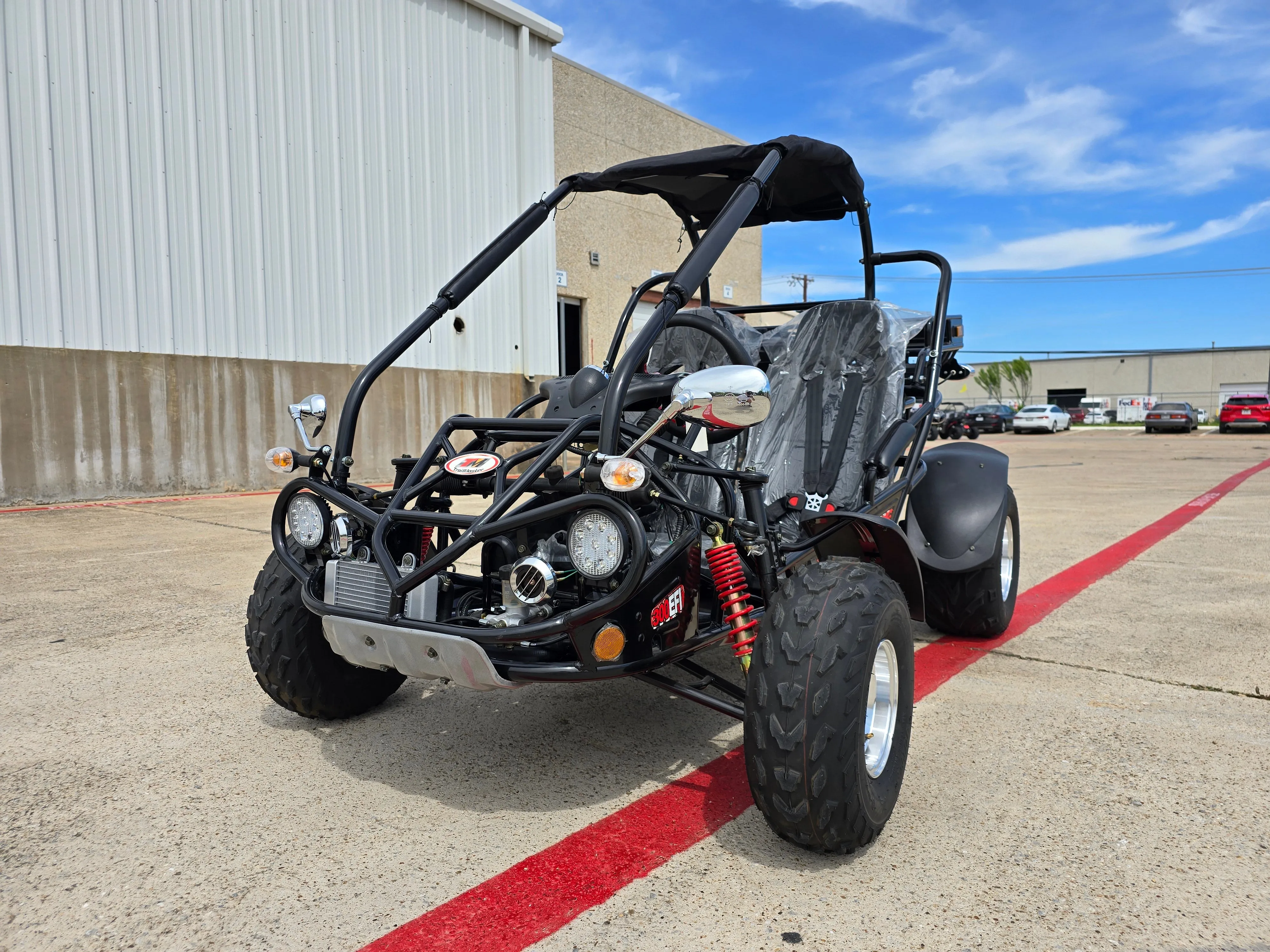 TRAILMASTER 300XRX-E (EFI) Buggy / Go Kart  Water Cooled, Fuel Injected, Independent rear axles, Double A Arm Coil