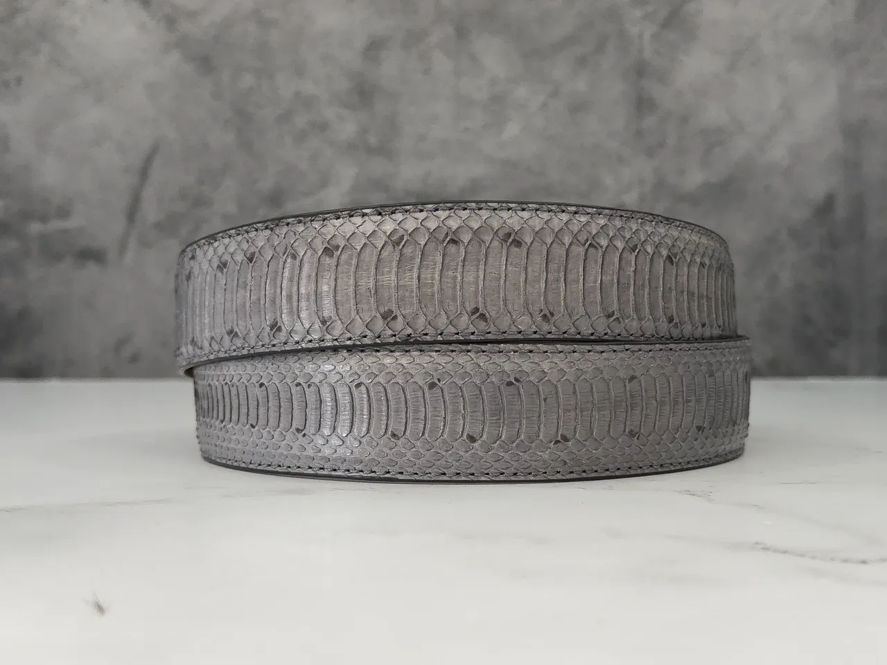 Water Snake Back Cut Belt: Marked Grey
